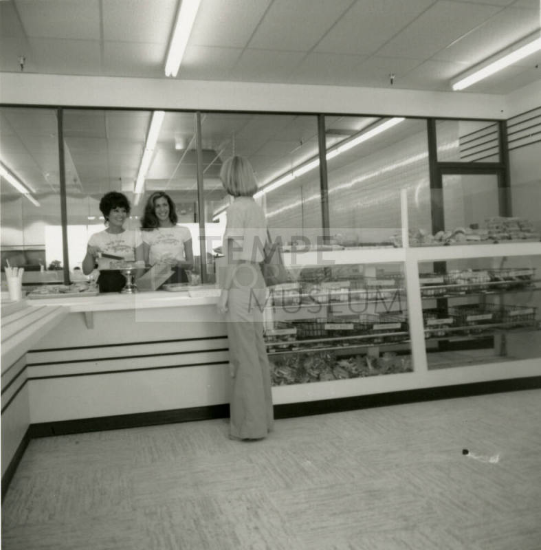 Bagels Anyone? - Tempe Daily News - October 27, 1978 - (2 of 2)