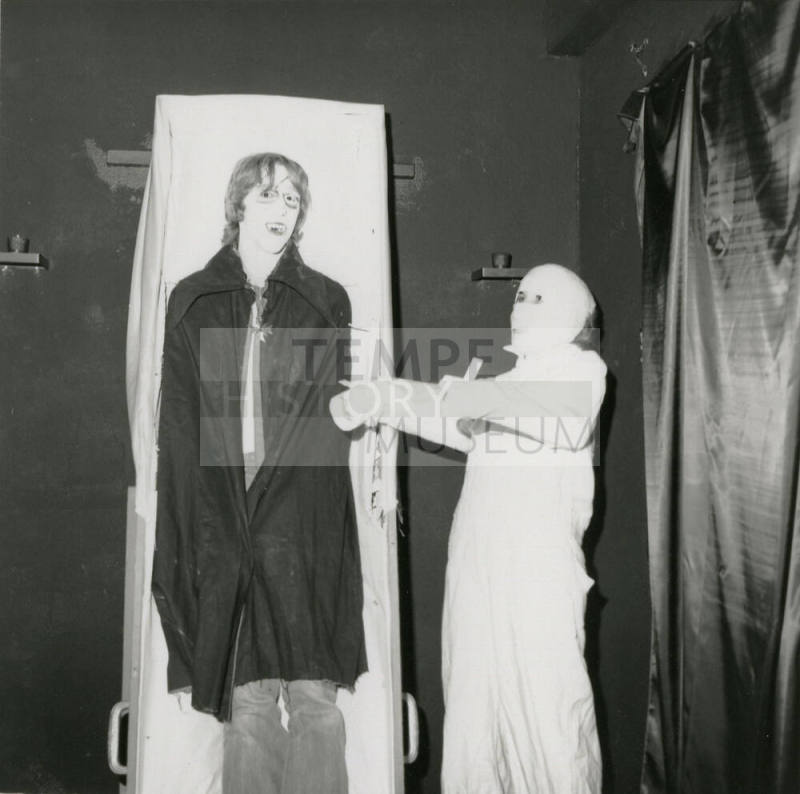 It Gets Spookier - Tempe Daily News - October 27, 1978 - (1 of 2)