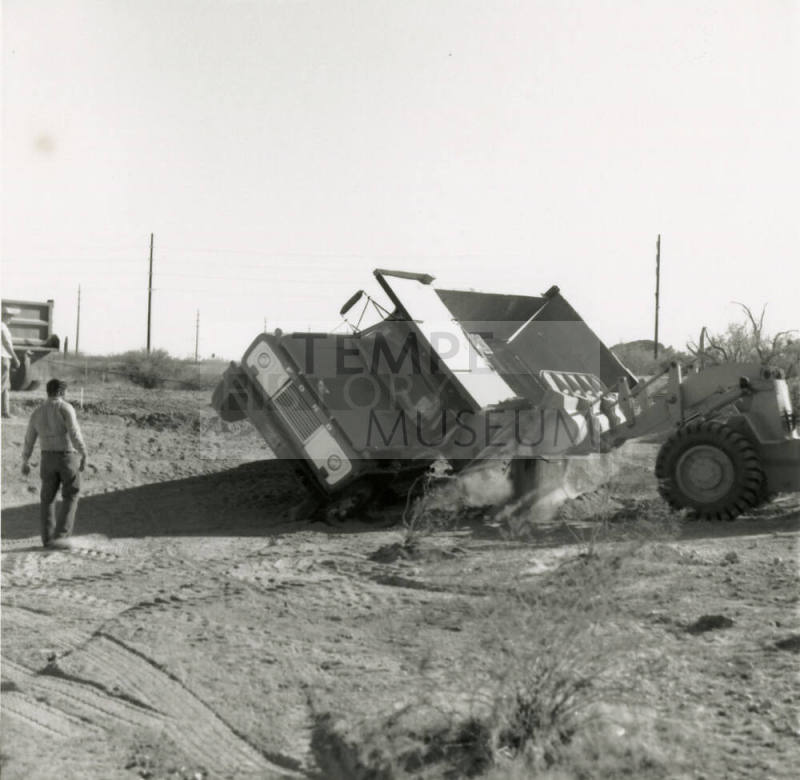 Moving Dirt the Hard Way - Tempe Daily News - October 27, 1978 (3 of 3)