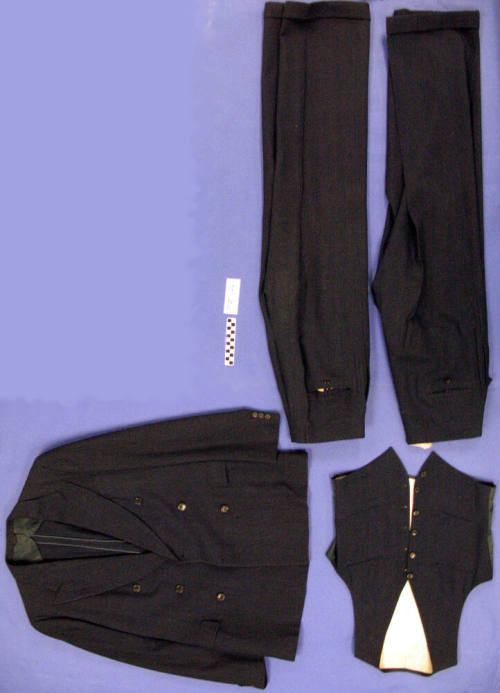 Mens 4 Piece Suit (2 Pr. Pants)