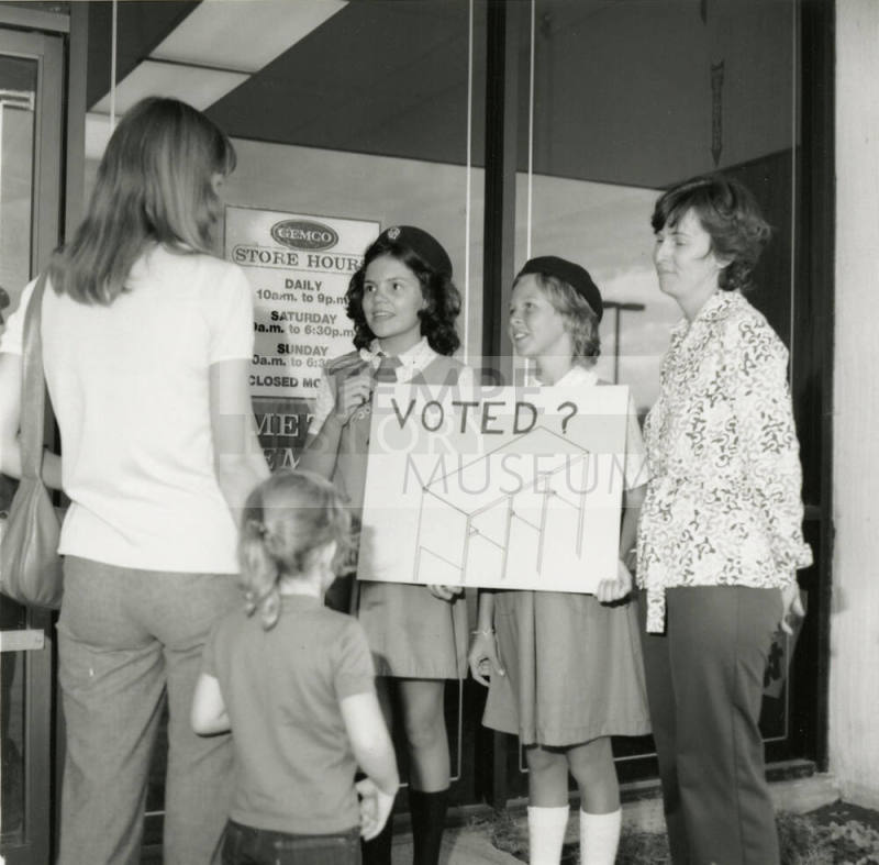 Get the Message? - Tempe Daily News - November 7, 1978