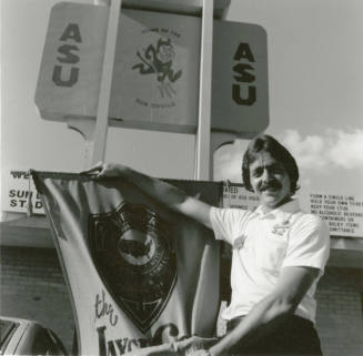 Jaycees make shy young man a leader - Tempe Daily News - August 30, 1984 - (1 of 2)