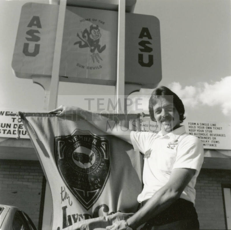 Jaycees make shy young man a leader - Tempe Daily News - August 30, 1984 - (2 of 2)