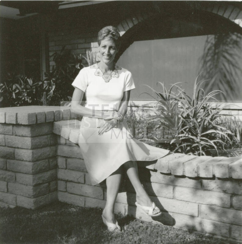 How does your garden grow? - Tempe Daily News - March 5, 1985 - (1 of 2)