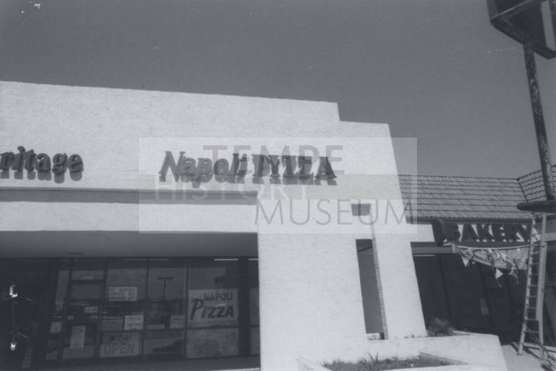 Napoli Pizza Restaurant - 5030 South Price Road, Tempe, Arizona