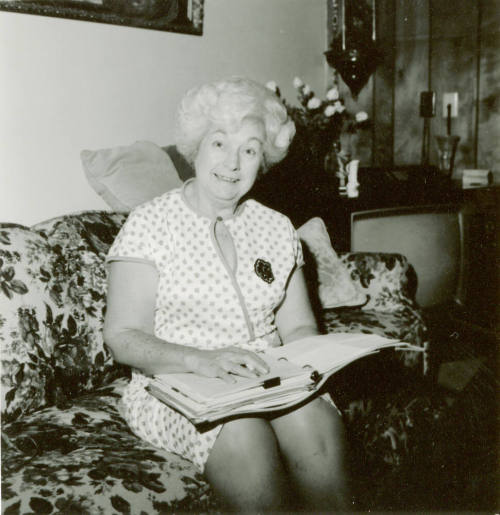 Woman of Year won't get to 'Reflect.' - Tempe Daily News, February 20, 1985