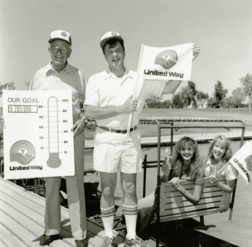 Picnic to kick off United Way drive. - Tempe Daily News, September 27 1984
