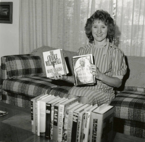 Scholarly pursuits. -Tempe Daily News, March 27 1985