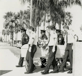 200 Tempeans honor 'the town  kook.' - Tempe Daily News, September 20 1984