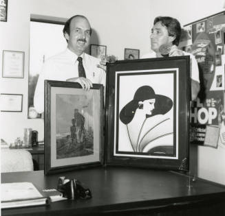 Volunteer sells pop and a worthy cause - Tempe Daily News - October 30, 1984
