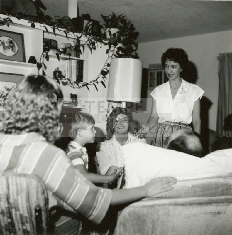 For the dying and their families - Hospice makes last days meaningful - Tempe Daily News - November 30, 1984 - (1 of 2)