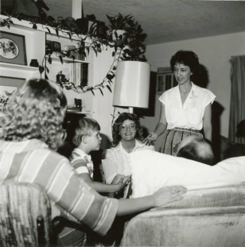 For the dying and their families - Hospice makes last days meaningful - Tempe Daily News - November 30, 1984 - (1 of 2)