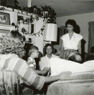 For the dying and their families - Hospice makes last days meaningful - Tempe Daily News - November 30, 1984 - (1 of 2)