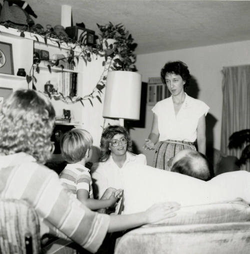 For the dying and their families - Hospice makes last days meaningful - Tempe Daily News - November 30, 1984 - (2 of 2)