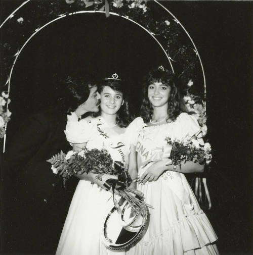 Tempe crowns '85 Junior Miss - Tempe Daily News - October 13, 1984 - (1 of 2)