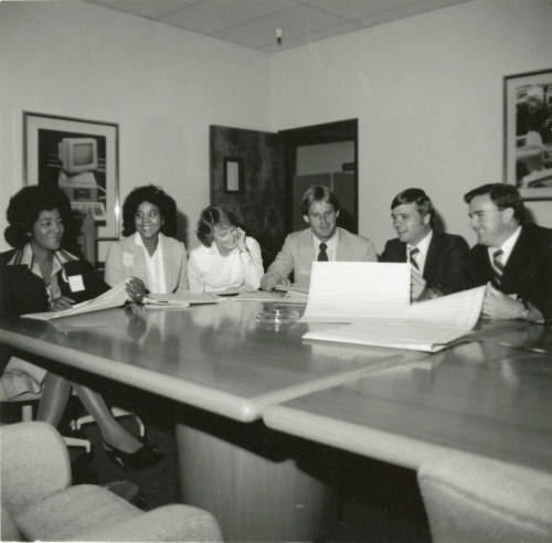 Executives take paid leaves - to work - Tempe Daily News - October 29, 1984 - (2 of 4)