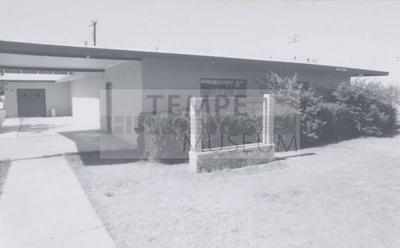 Valley Unitarian Universalist Church - 1016 South River Drive, Tempe, Arizona