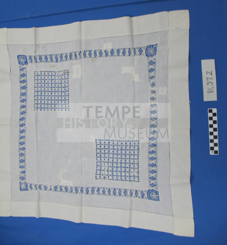 White bureau scarf with drawnwork border