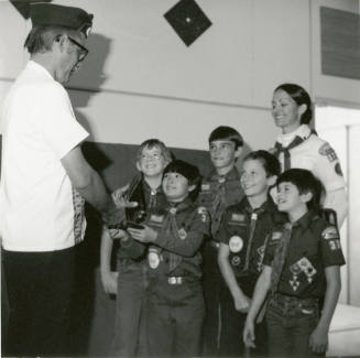 UW beats parade drums for youth, too. - Tempe Daily News, November 15 1984