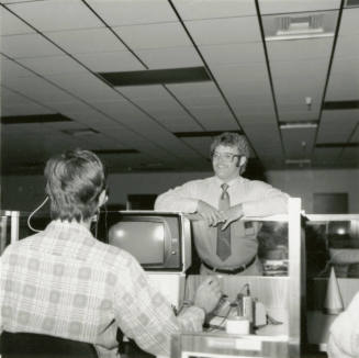 Handicapped employee sets limits high. - Tempe Daily News, December 5 1984