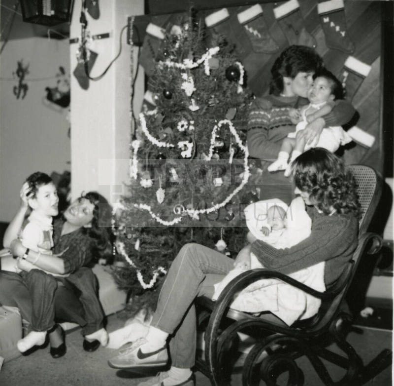 Center's angels need guardian angels. - Tempe Daily News, December 21 1984