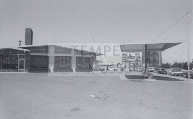University Shell Gasoline Station - 808 South Rural Road, Tempe, Arizona
