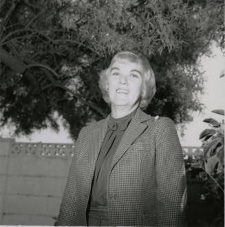 Volunteer Dr. Joyce Foster