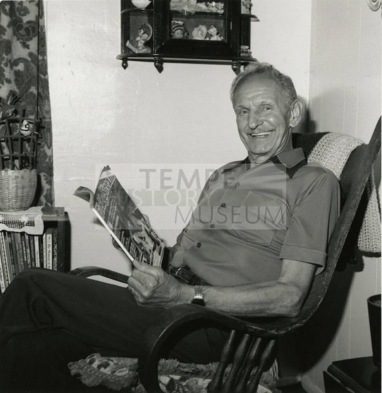 Donor, Tempe Daily News, April 3, 1985