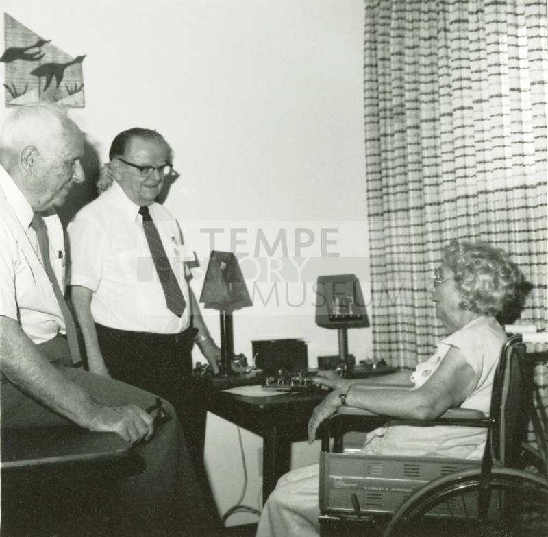 Inventor put dash (and...- in life - Tempe Daily News - April 30, 1985 - (1 of 2)