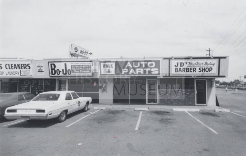Walk in Auto Parts - 831 South Rural Road, Tempe, Arizona