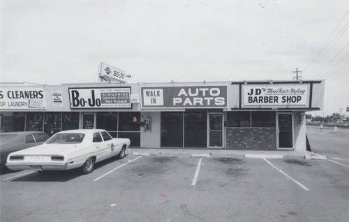 Walk in Auto Parts - 831 South Rural Road, Tempe, Arizona