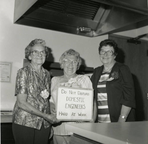 Someone's in the kitchen, from Tempe Daily News, June 1, 1985