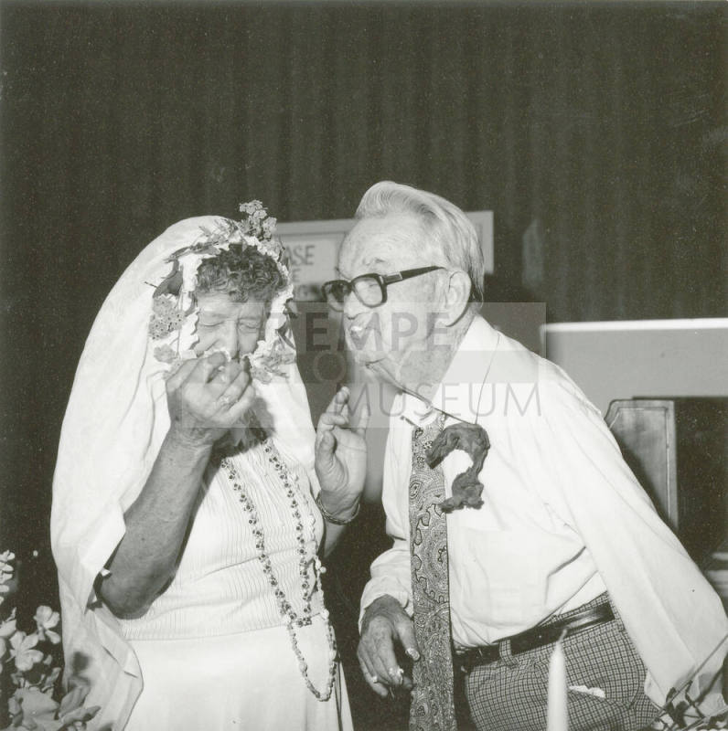 Memorable wedding. - Tempe Daily News, July 6 1985