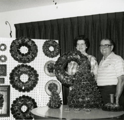 Couple expects to 'pine away' in retirement - Tempe Daily News - July 18, 1985