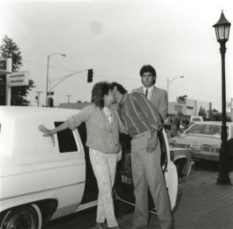 Leaving in luxury - Tempe Daily News - July 31, 1985