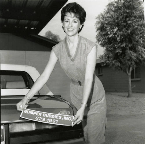 Pull up to my bumper, baby: Singles club hits Arizona highways looking for buddies, from Tempe Daily News, August 8, 1985