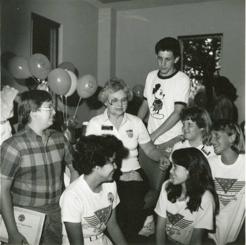Volunteer Bureau starts busy season, from Tempe Daily News, August 30, 1985