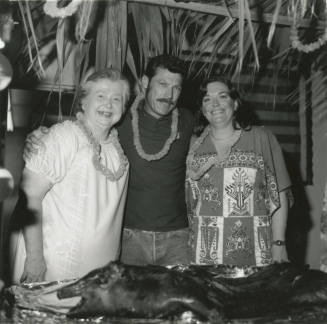 Aloha to summer, from Tempe Daily News, August 28, 1985