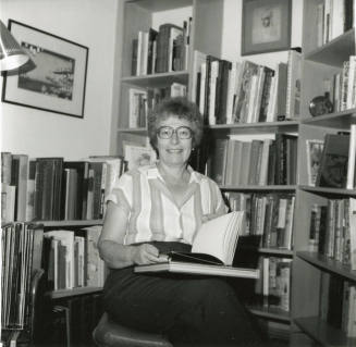 Fairy godmother of book lovers - Tempe Daily News - September 16, 1985