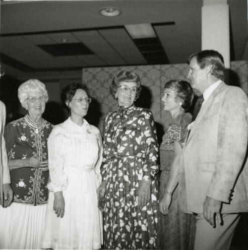 Sneak preview - Tempe Daily News - September 14, 1985