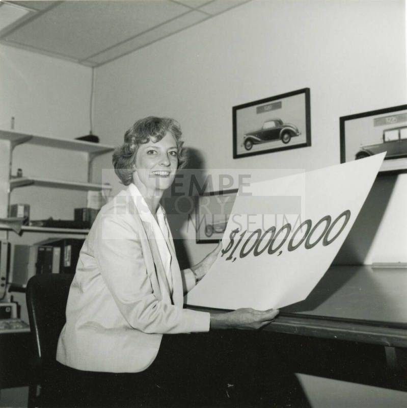 Busy people ...get things done for United Way - Tempe Daily News - September 21, 1985 - (1 of 2)