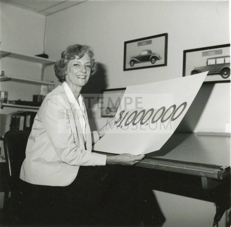 Busy people ...get things done for United Way - Tempe Daily News - September 21, 1985 - (2 of 2)