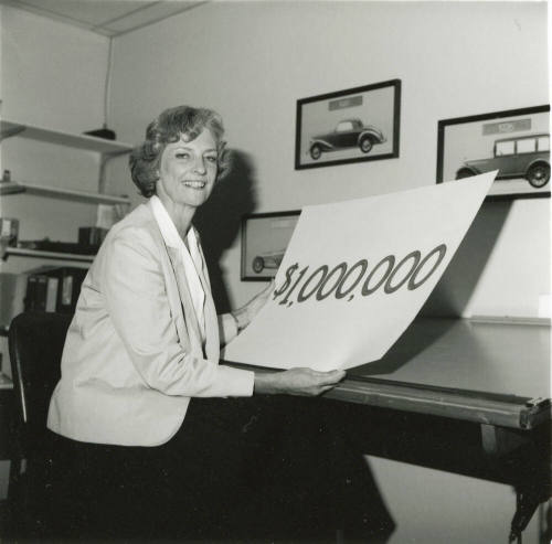 Busy people ...get things done for United Way - Tempe Daily News - September 21, 1985 - (2 of 2)