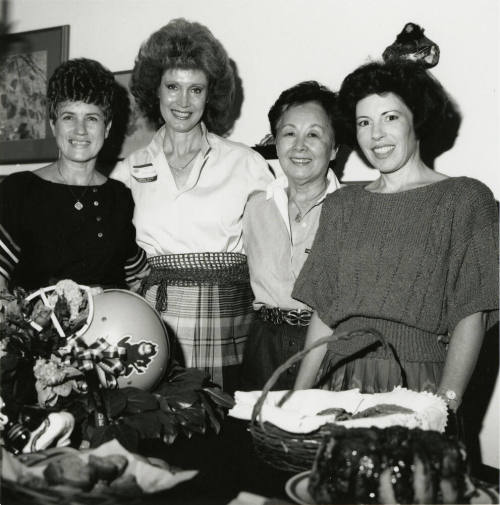 Unidentified Group of 4 Women & Food