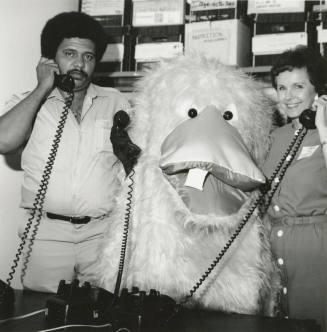 Phone friends are just ducky - Tempe Daily News - September 21, 1985