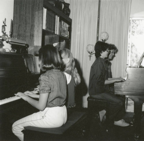 Tri-City Mall hosts marathon of music - Tempe Daily News - October 3, 1985
