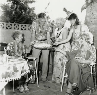 A lulu of a luau - Tempe Daily News - October 5, 1985