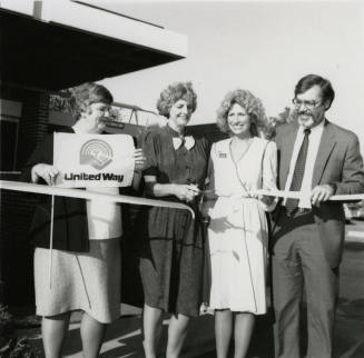Unitied effort - Tempe Daily News - October 5, 1985