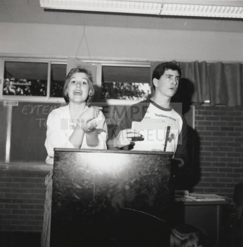 High school groups merge - Tempe Daily News - October 5, 1985