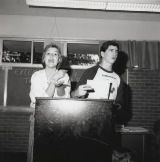 High school groups merge - Tempe Daily News - October 5, 1985